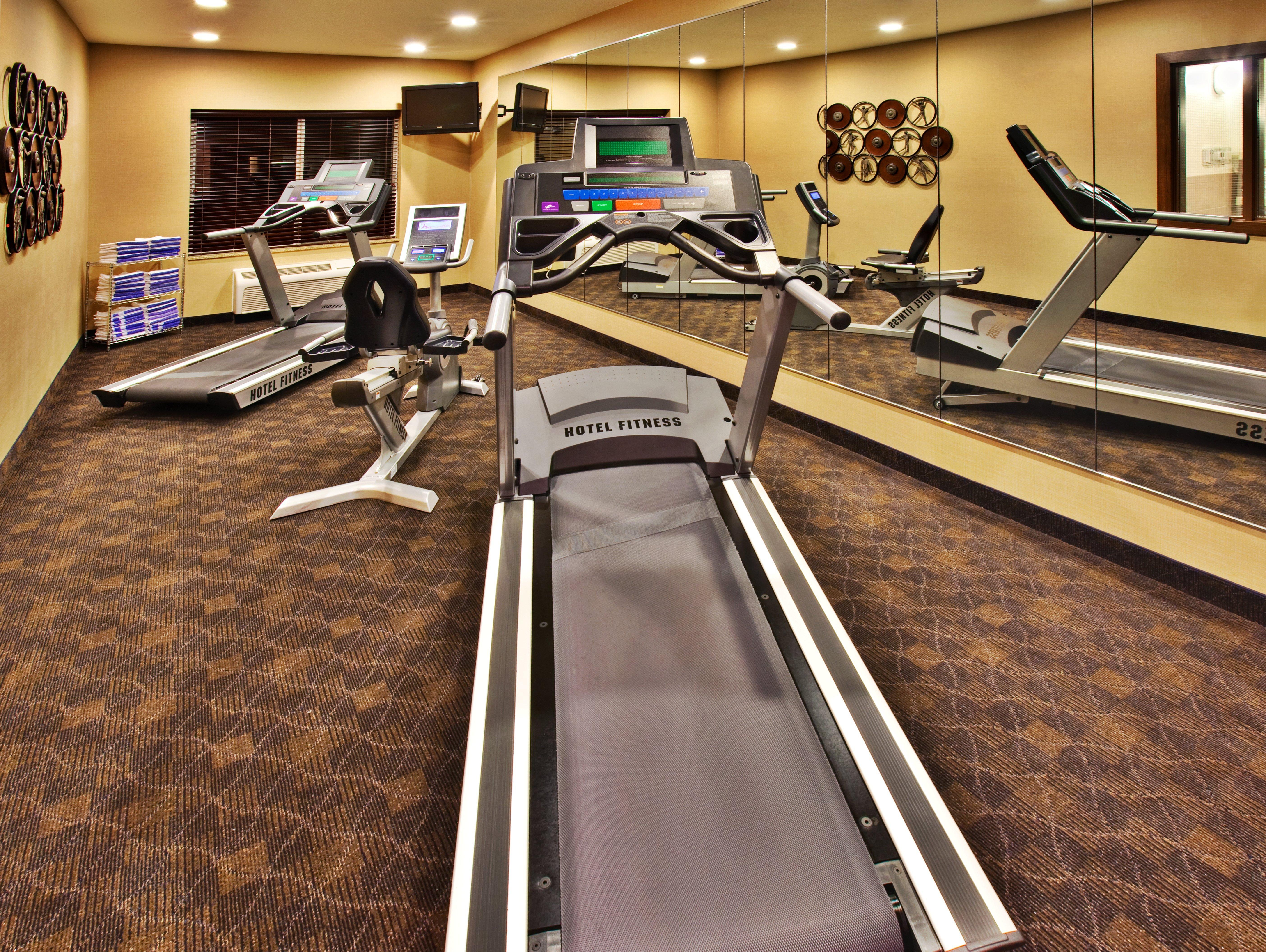 Holiday Inn Express Hotel & Suites - Dubuque West By Ihg Dış mekan fotoğraf