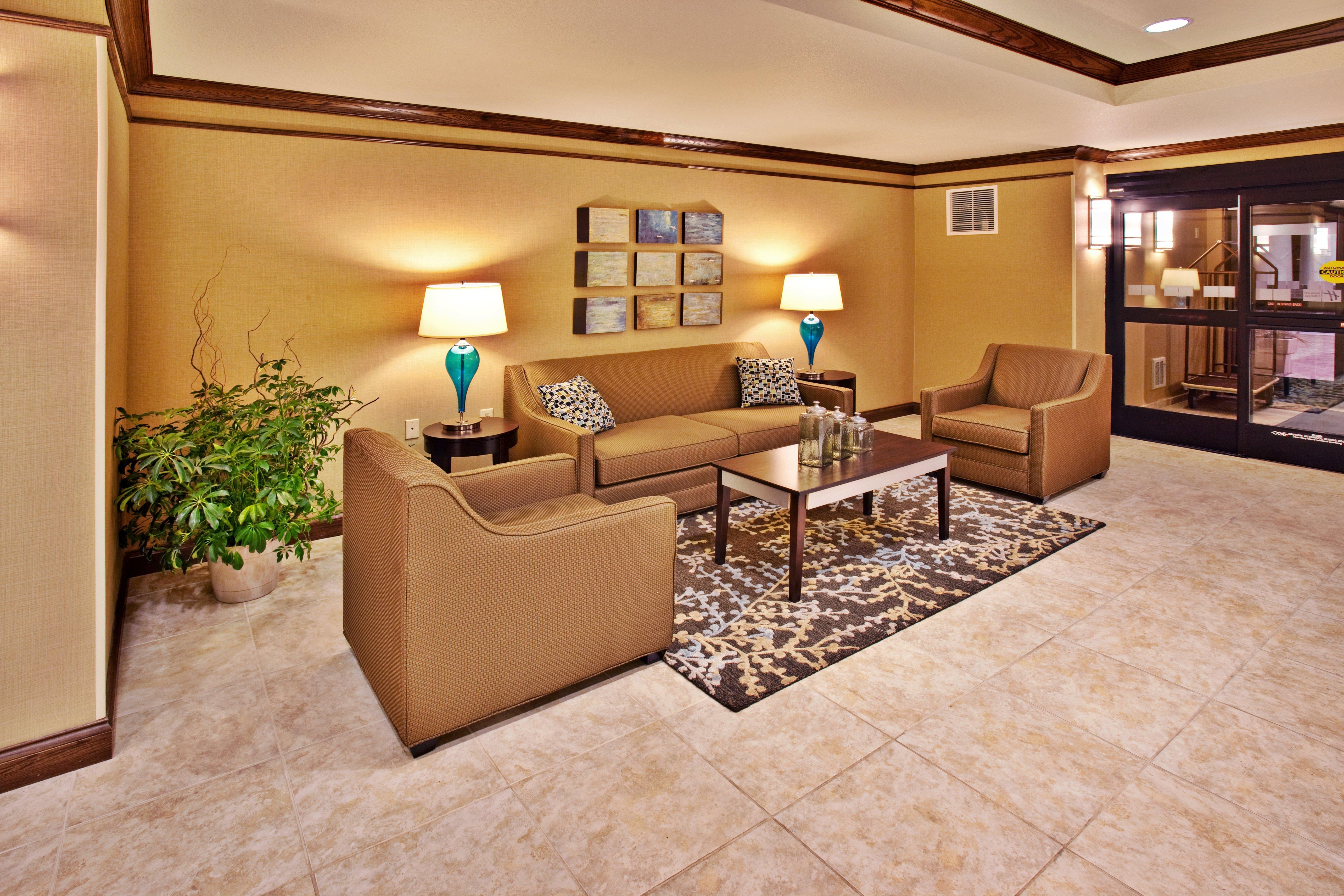Holiday Inn Express Hotel & Suites - Dubuque West By Ihg Dış mekan fotoğraf